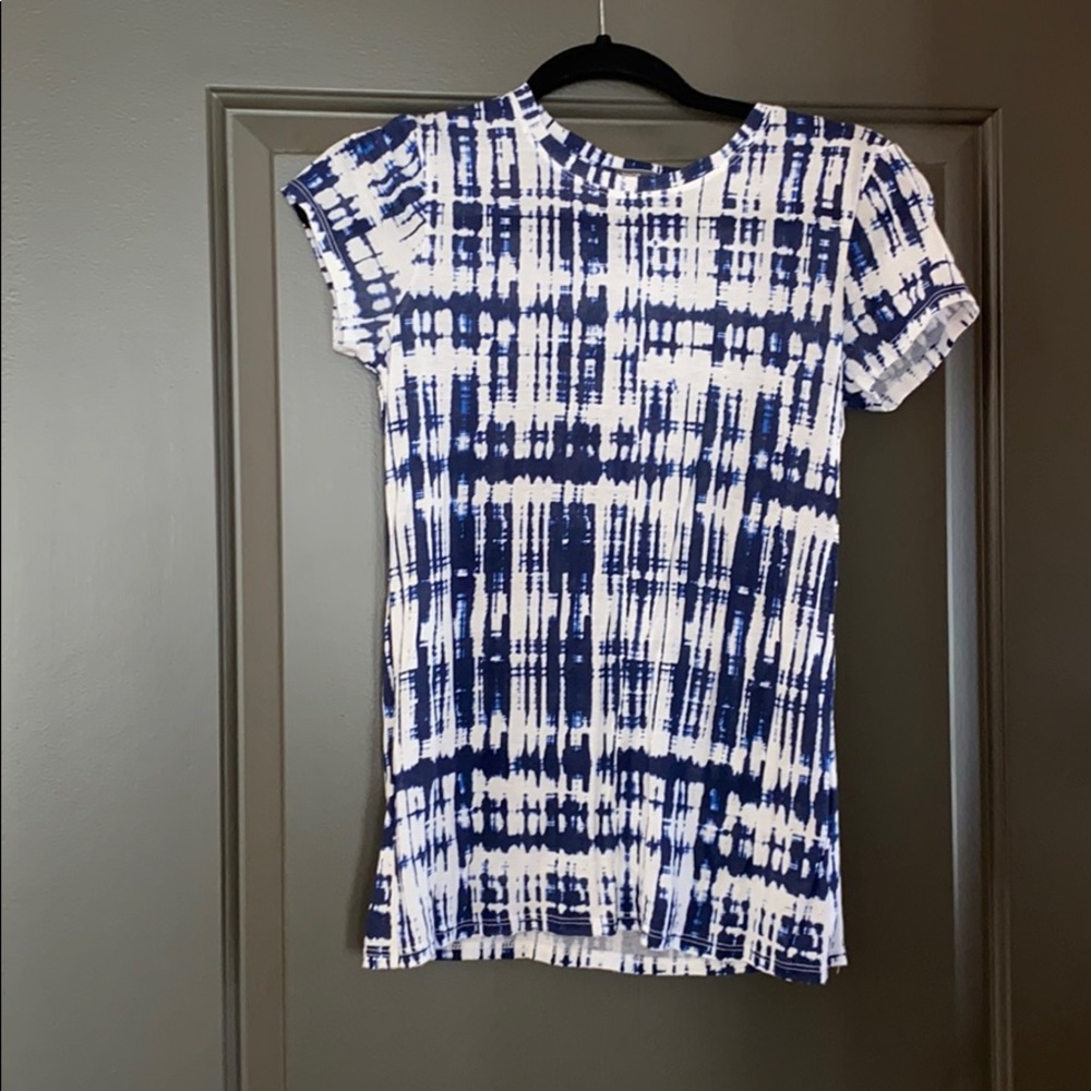 Patterned tshirt